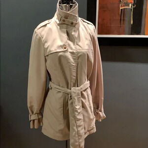 Waverly Grey camel belted/ snap accent jacket, 6